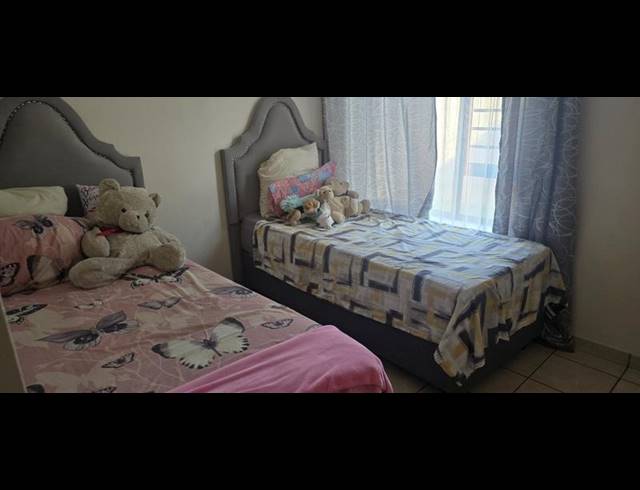 2 BEDROOM TOWNHOUSE FOR SALE IN MONTANA